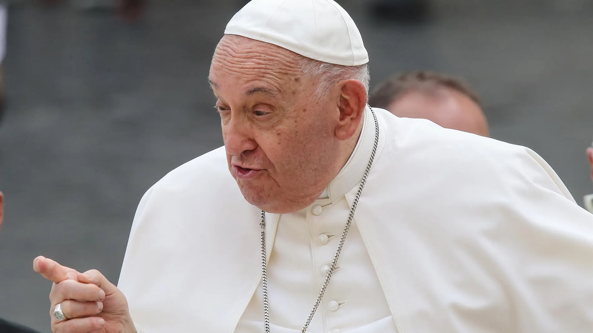 AMP.- El Papa tacha de "inaceptalbe" la escalada militar en el Líbano