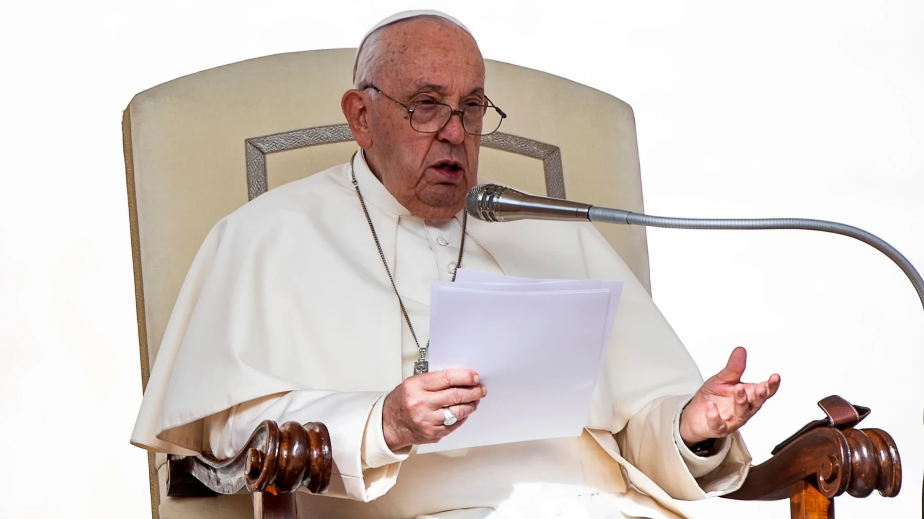 El Papa durante una audiencia general en el Vaticano