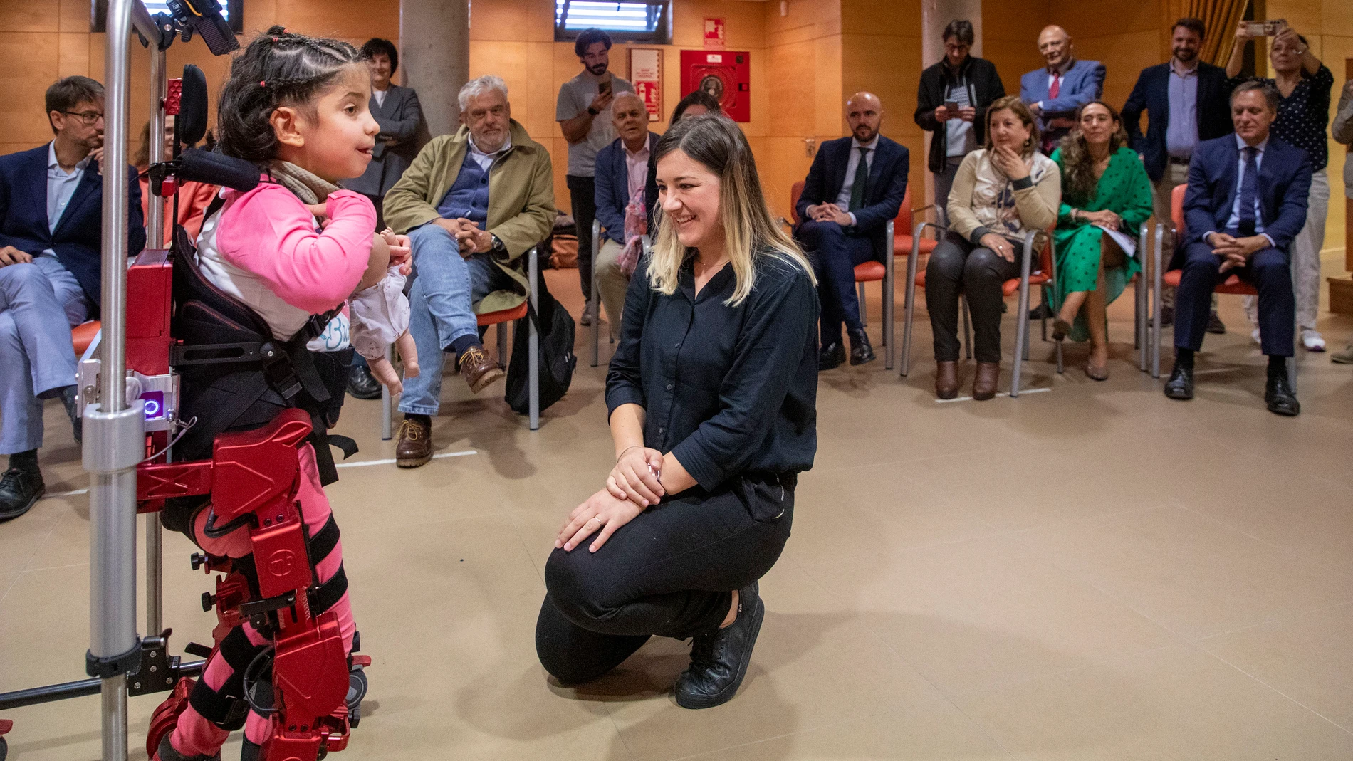 Aspace Salamanca incorpora el primer exoesqueleto pediátrico del mundo