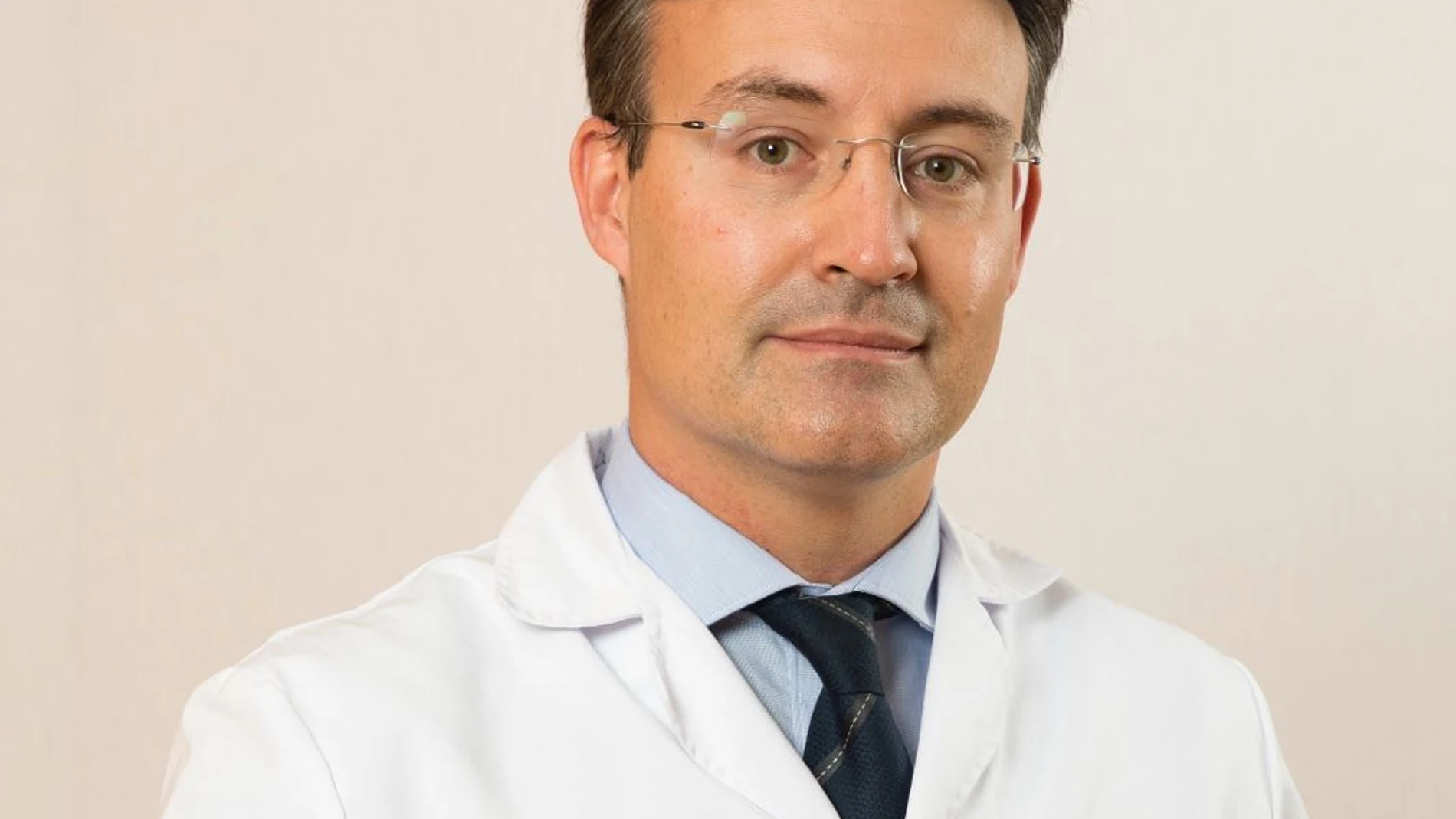 Dr. Roberto Martín Reyes