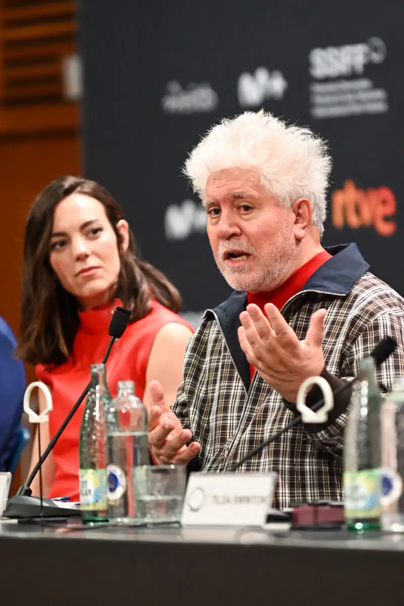 Rueda de prensa de ‘La habitación de al lado’ de Pedro Almodóvar en la 72º edición del Festival de Cine de San Sebastián
