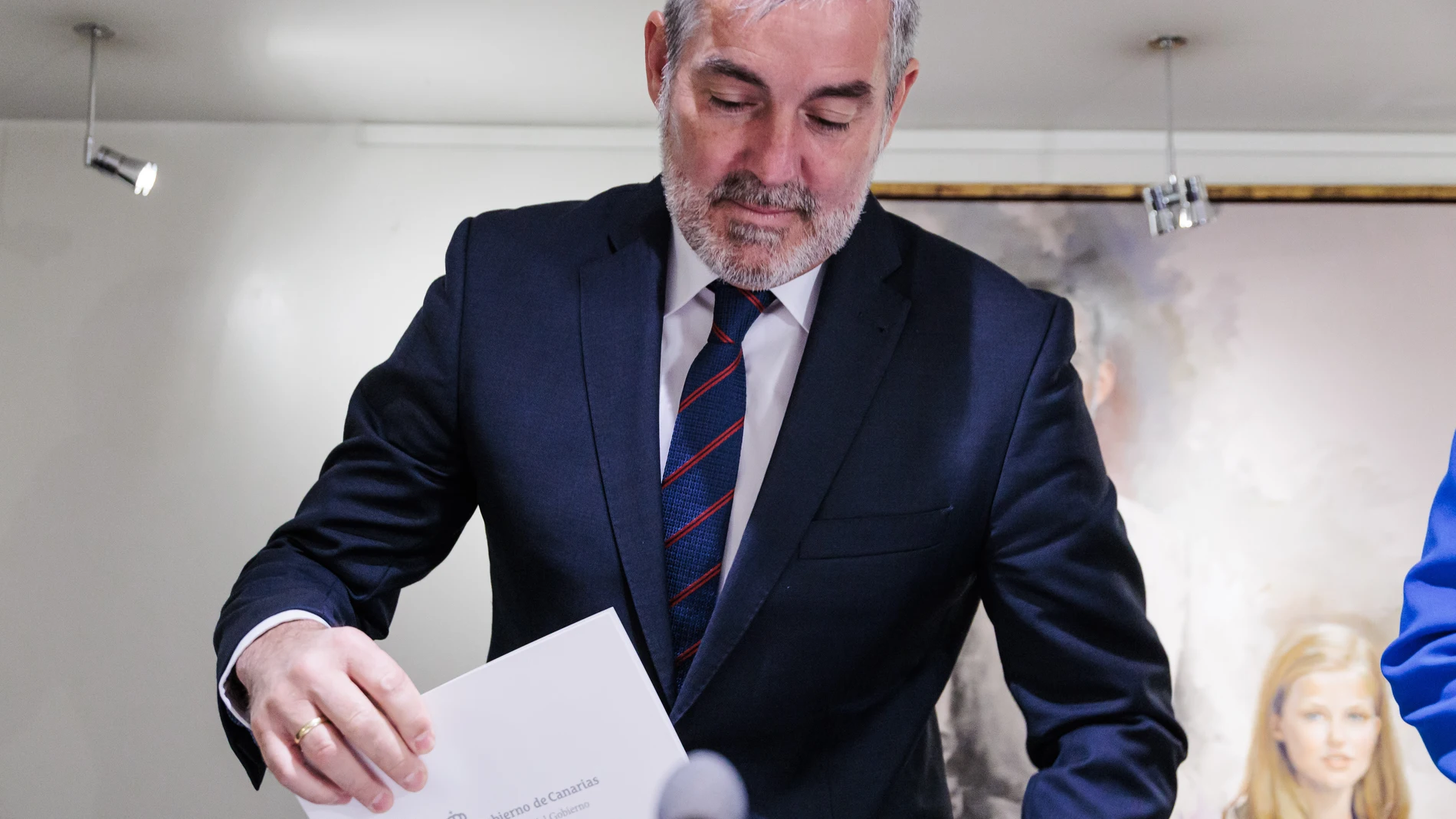 El presidente de Canarias, Fernando Clavijo, llega a un desayuno-coloquio, en el Hotel Eurobuilding, a 26 de septiembre de 2024, en Madrid (España). El evento está organizado por organizado por el Club Siglo XXI. 26 SEPTIEMBRE 2024;FERNANDO CLAVIJO;DESAYUNO Carlos Luján / Europa Press 26/09/2024