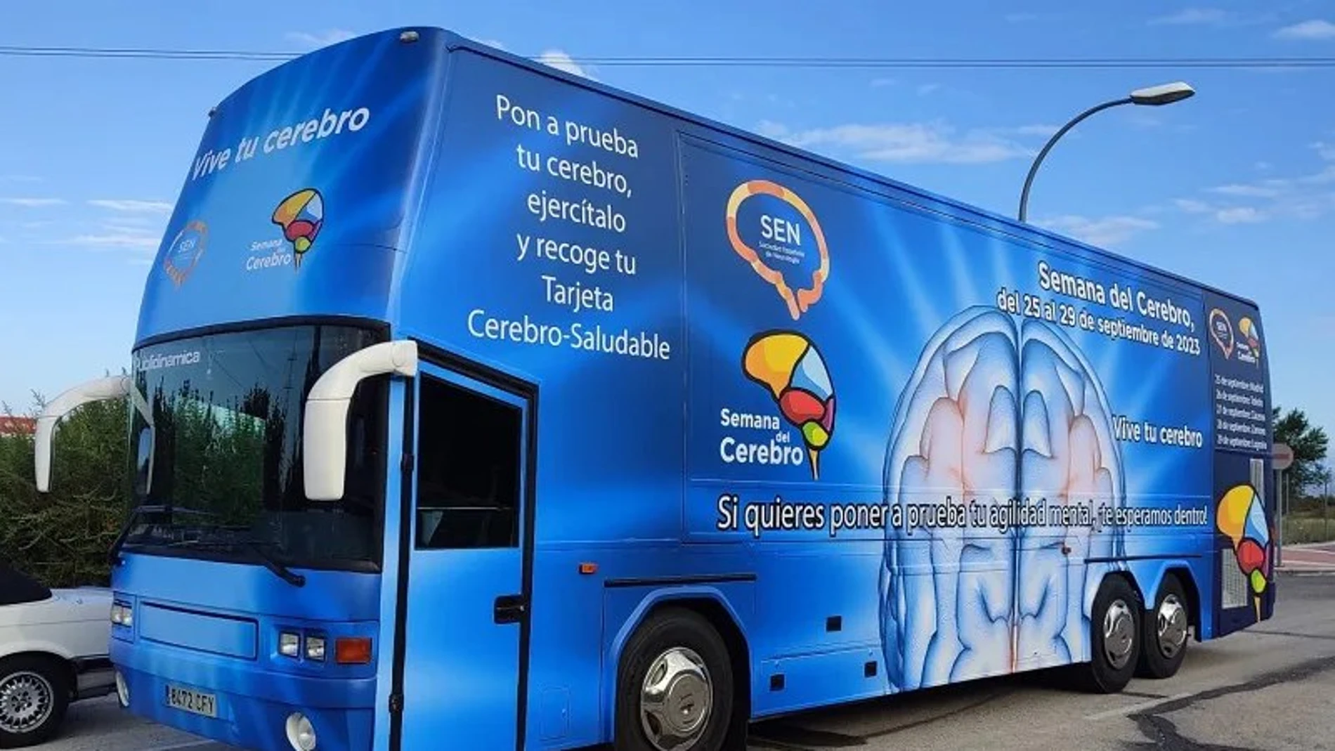 El Autobús del Cerebro llega a Cibeles (con consulta gratis a los neurólogos)