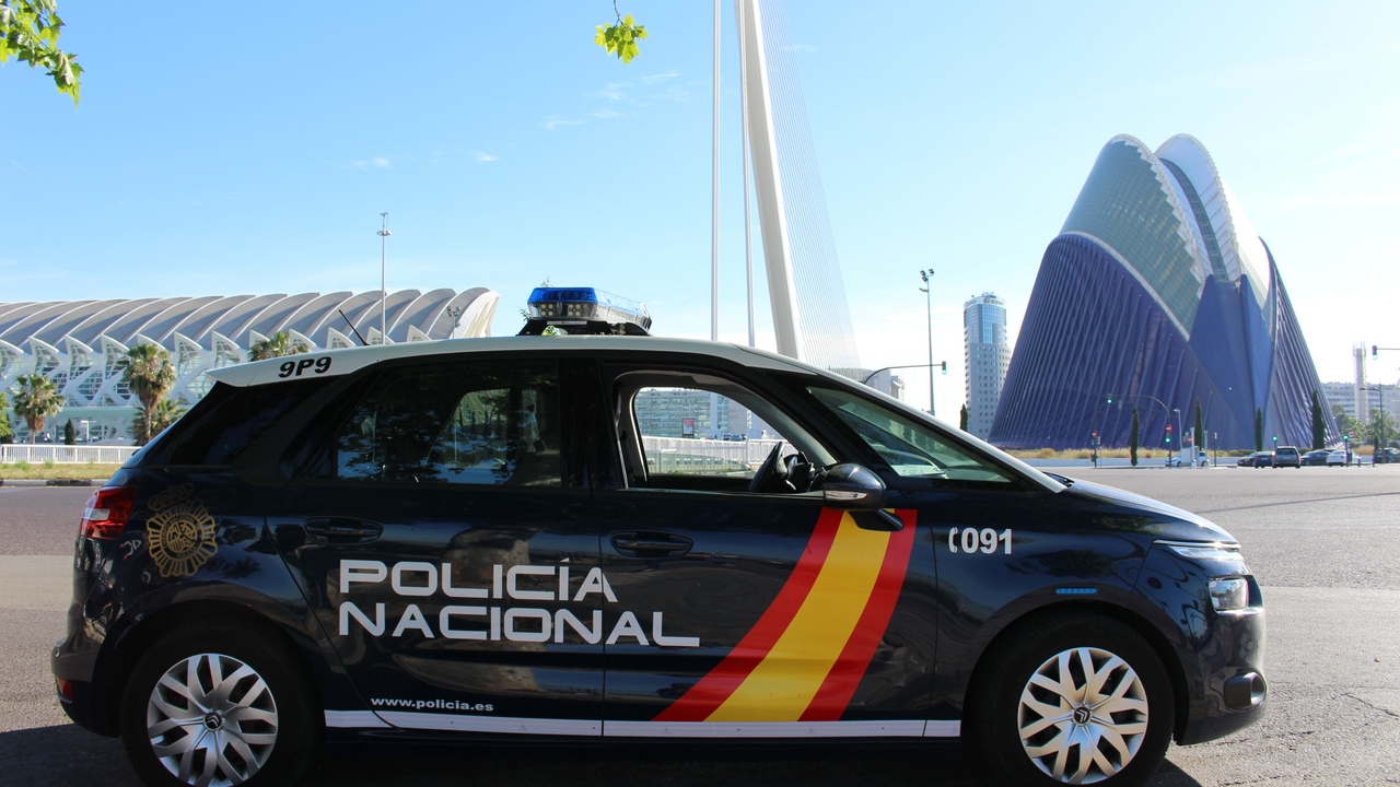 Un indigente mata a otro con un paraguas tras discutir en una plaza de Valencia
