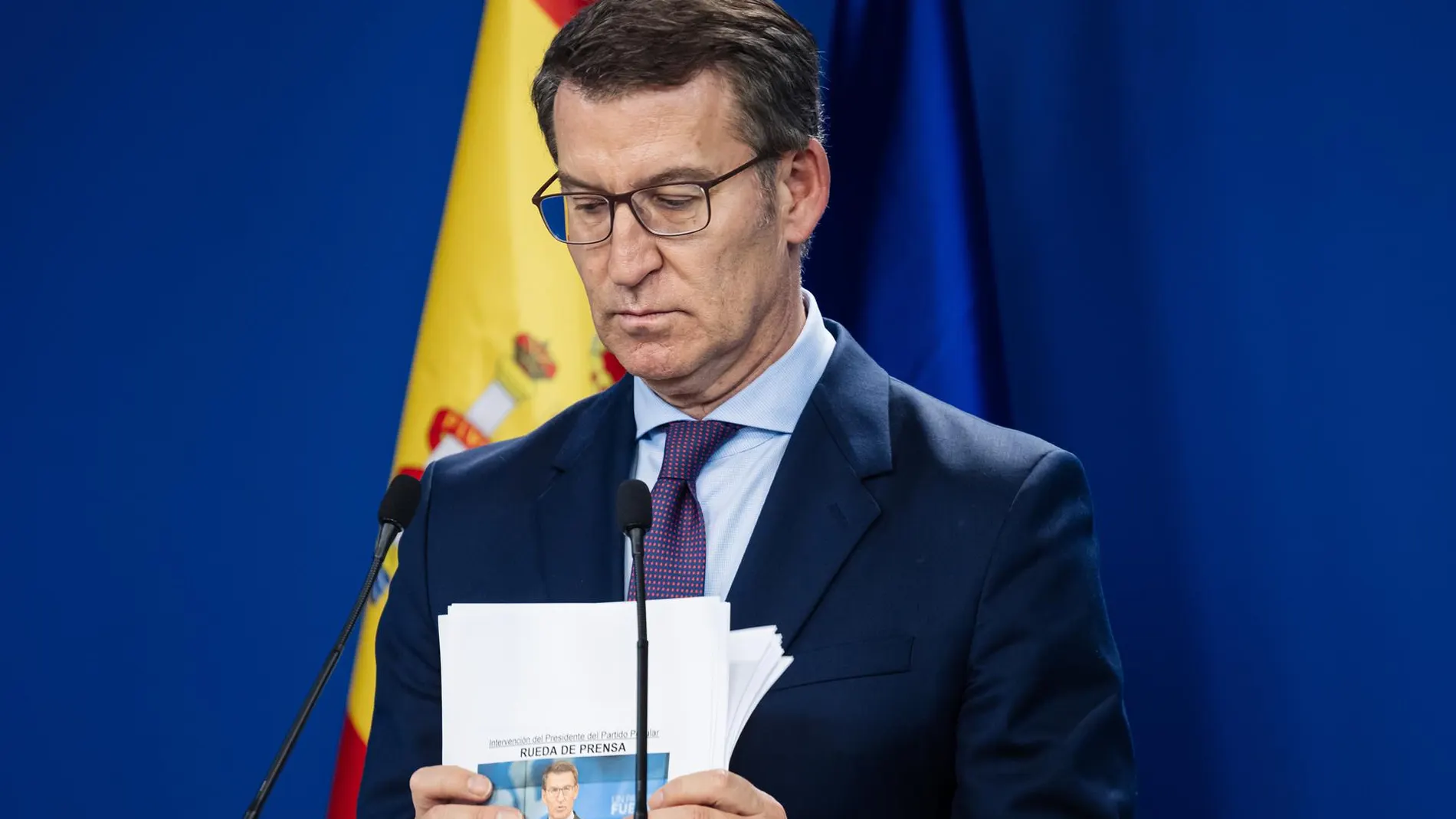 Feijóo pide al Gobierno que afronte con "recursos y firmeza" la crisis migratoria tras volcar un cayuco en El Hierro