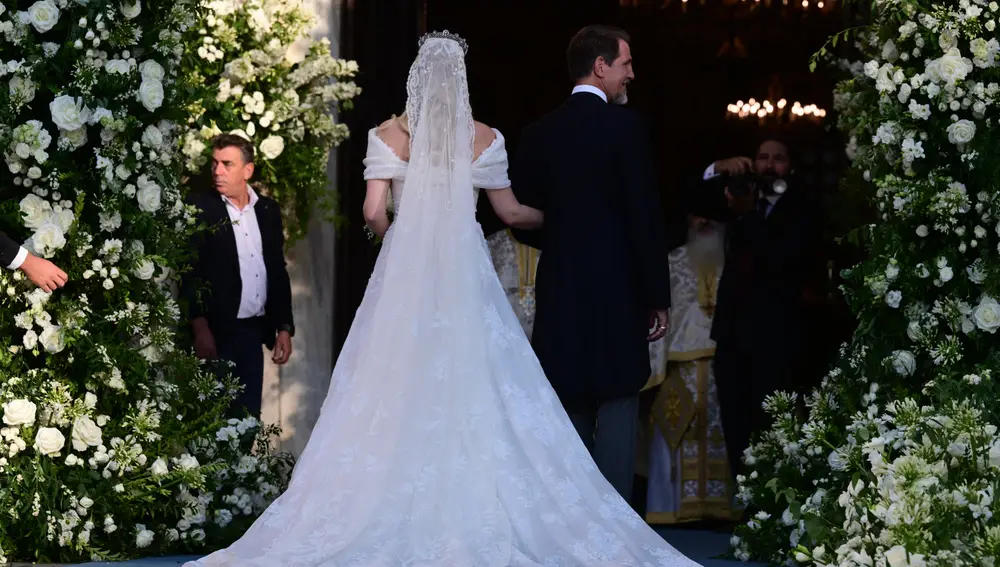 Detalle por detrás del vestido de novia de Teodora de Grecia.