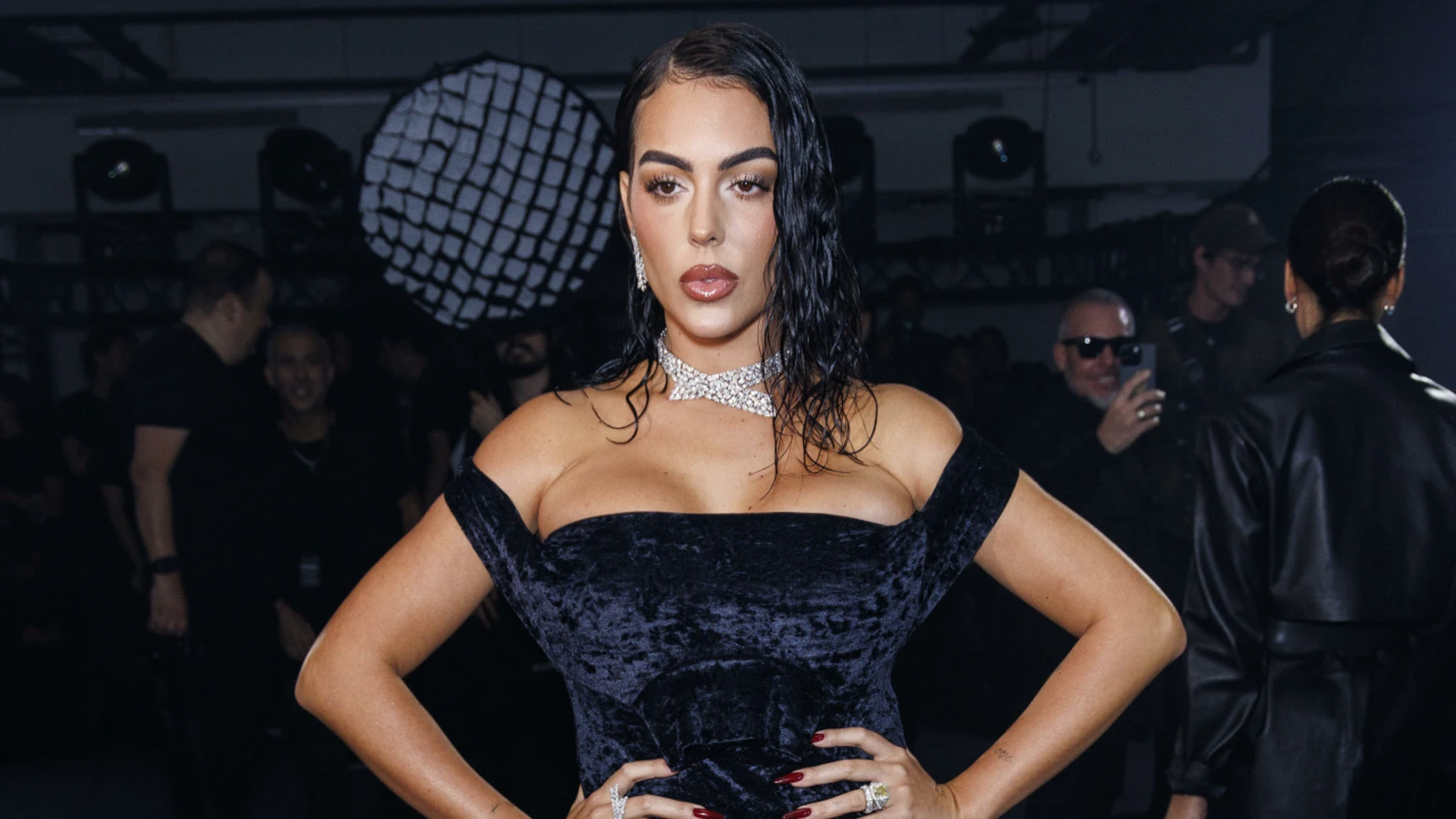 Georgina Rodríguez en el desfile de Vetements en París.