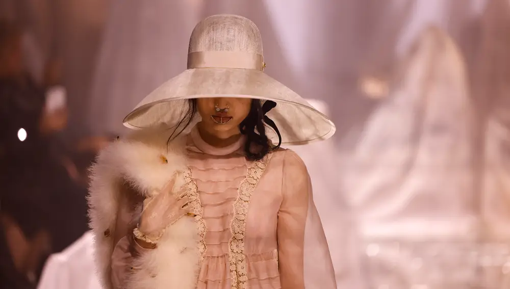 France Fashion Valentino 25