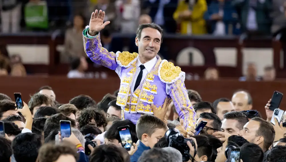 Rostros conocidos acuden a la despedida de Enrique Ponce en Las Ventas