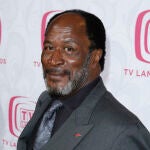 Obit John Amos