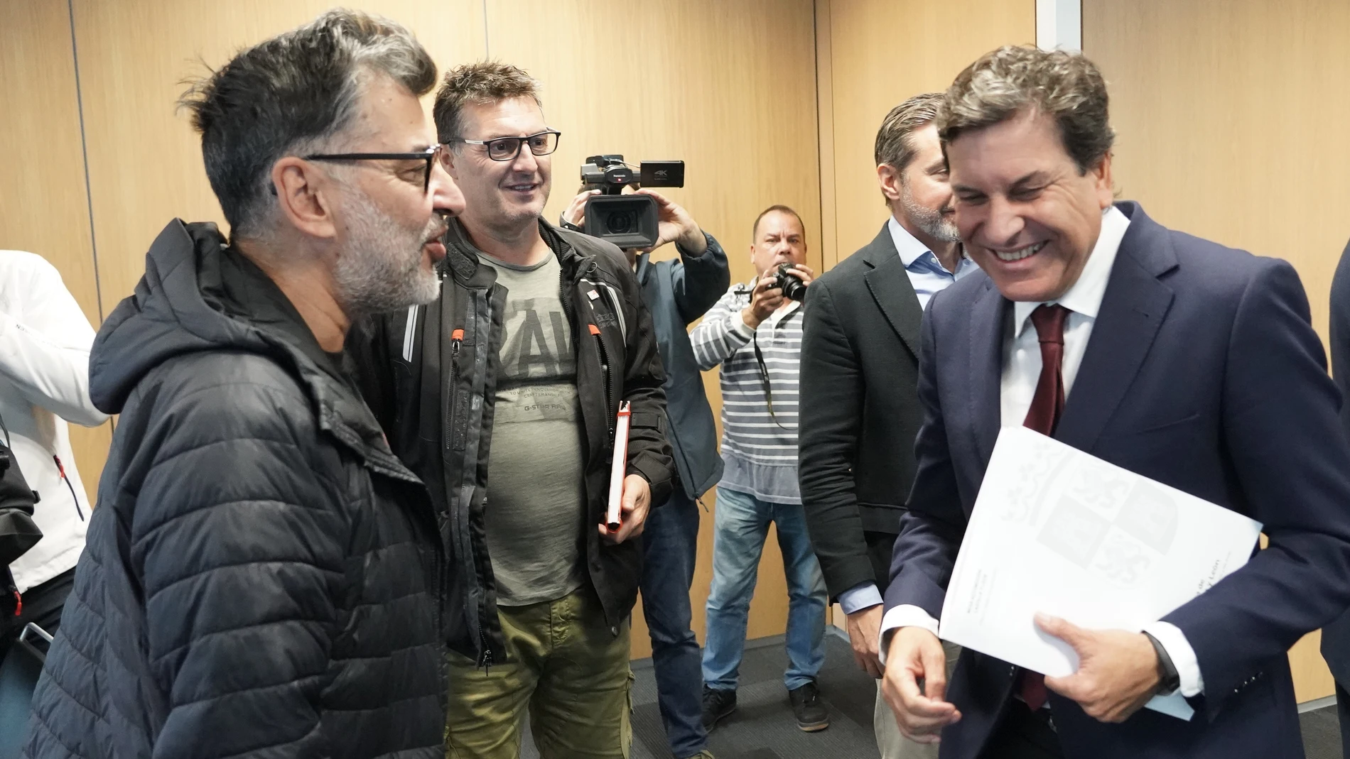 Fernández Carriedo preside la Mesa de la Automoción celebrada en Valladolid