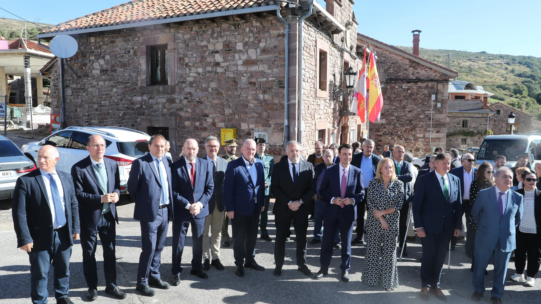 Autoridades presentes en los actos del Fuero de Brañosera