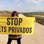 Greenpeace denuncia que tres de los cinco aeropuertos europeos con más vuelos de 'jets' privados son españoles