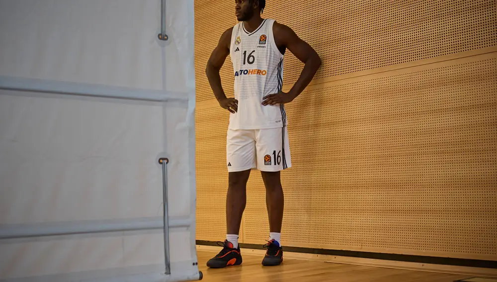 Entrevista con Usman Garuba, jjugador de baloncesto español que pertenece a la plantilla del Real Madrid. © Al