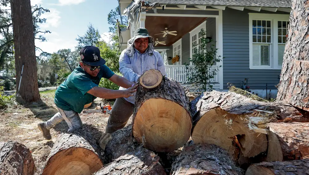 Damage and relief services in Valdosta, Georgia after Hurricane Helene