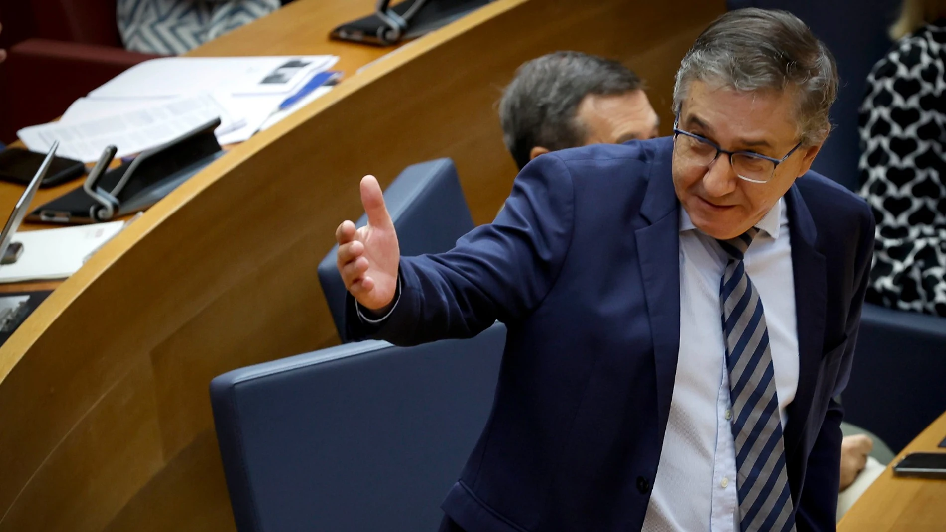 El conseller de Educación, Cultura, Universidades y Empleo, José Antonio Rovira, hoy en Les Corts