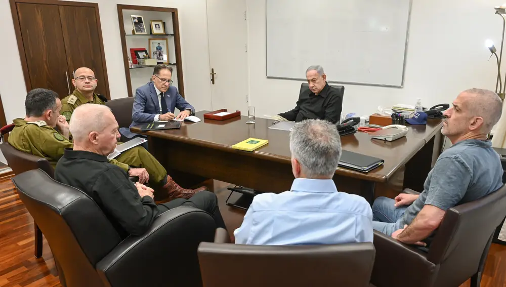 Netanyahu se reúne con su ministro de Defensa y con los jefes del Estado Mayor, del Mosad y del Shin Bet