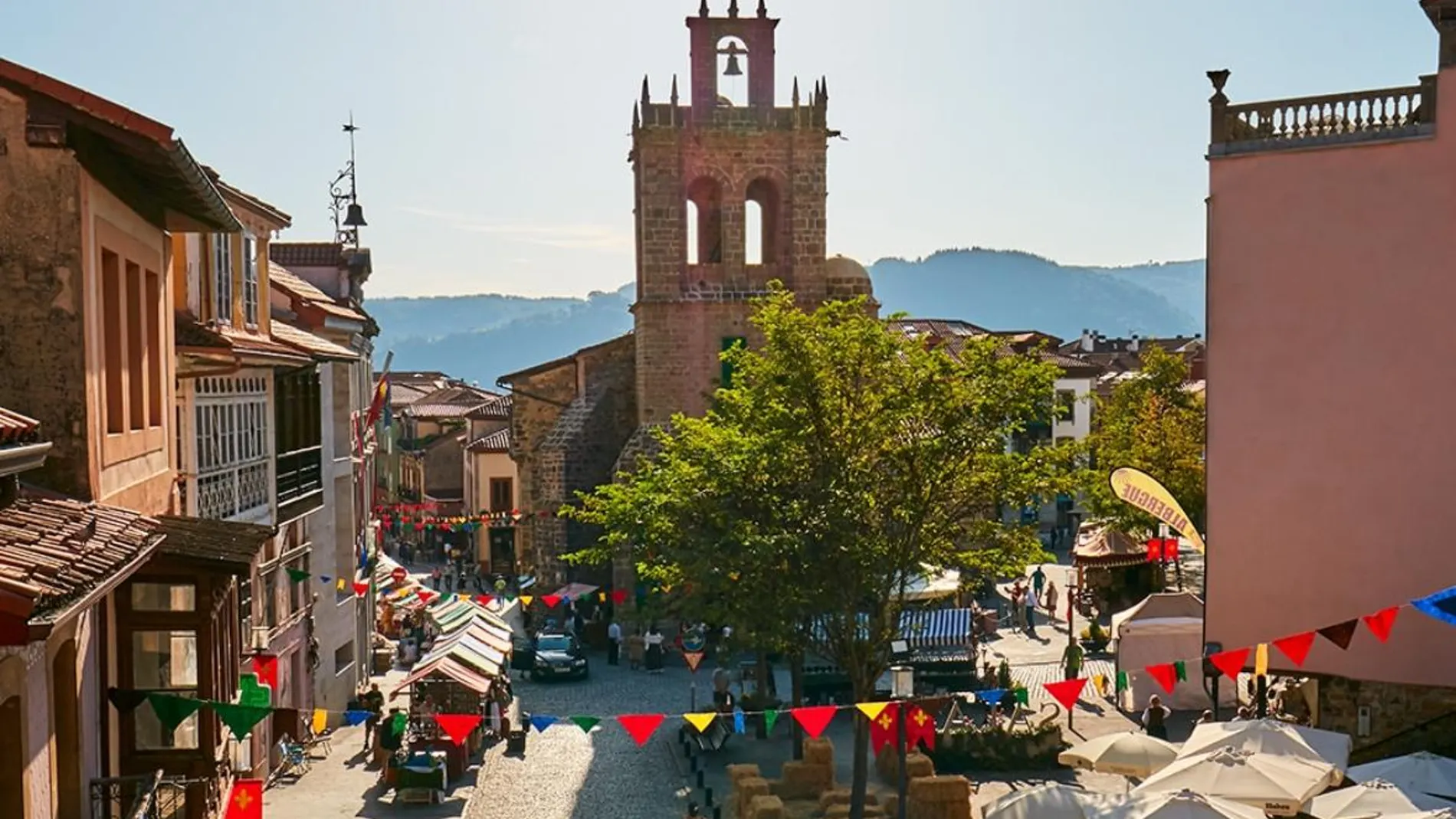 Salas celebra este fin de semana su X edición del mercado medieval