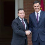 Pedro Sánchez recibe a Emiliano García Page. 15/10/18