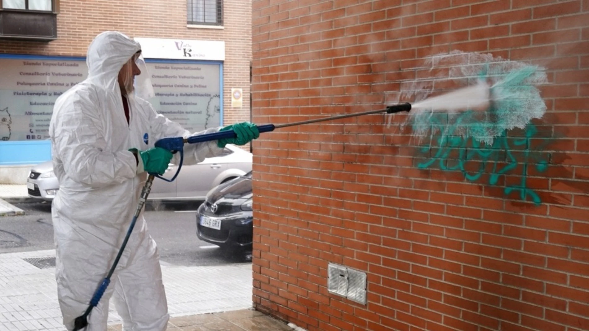Policía Local desenmascara a un menor acusado de decenas de grafitis en San Sebastián de los ReyesREMITIDA / HANDOUT por AYUNTAMIENTO DE SAN SEBASTIÁN DE LOS REYESFotografía remitida a medios de comunicación exclusivamente para ilustrar la noticia a la que hace referencia la imagen, y citando la procedencia de la imagen en la firma04/10/2024