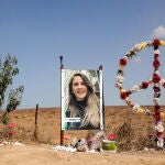 Memorial por Liraz Asulin, una de las víctimas del ataque de Hamas del 7-O que fue asesinada al tratar de huir de festival de música