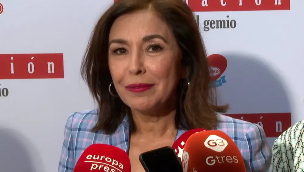 Isabel Gemio habla alto y claro sobre la polémica con el emérito