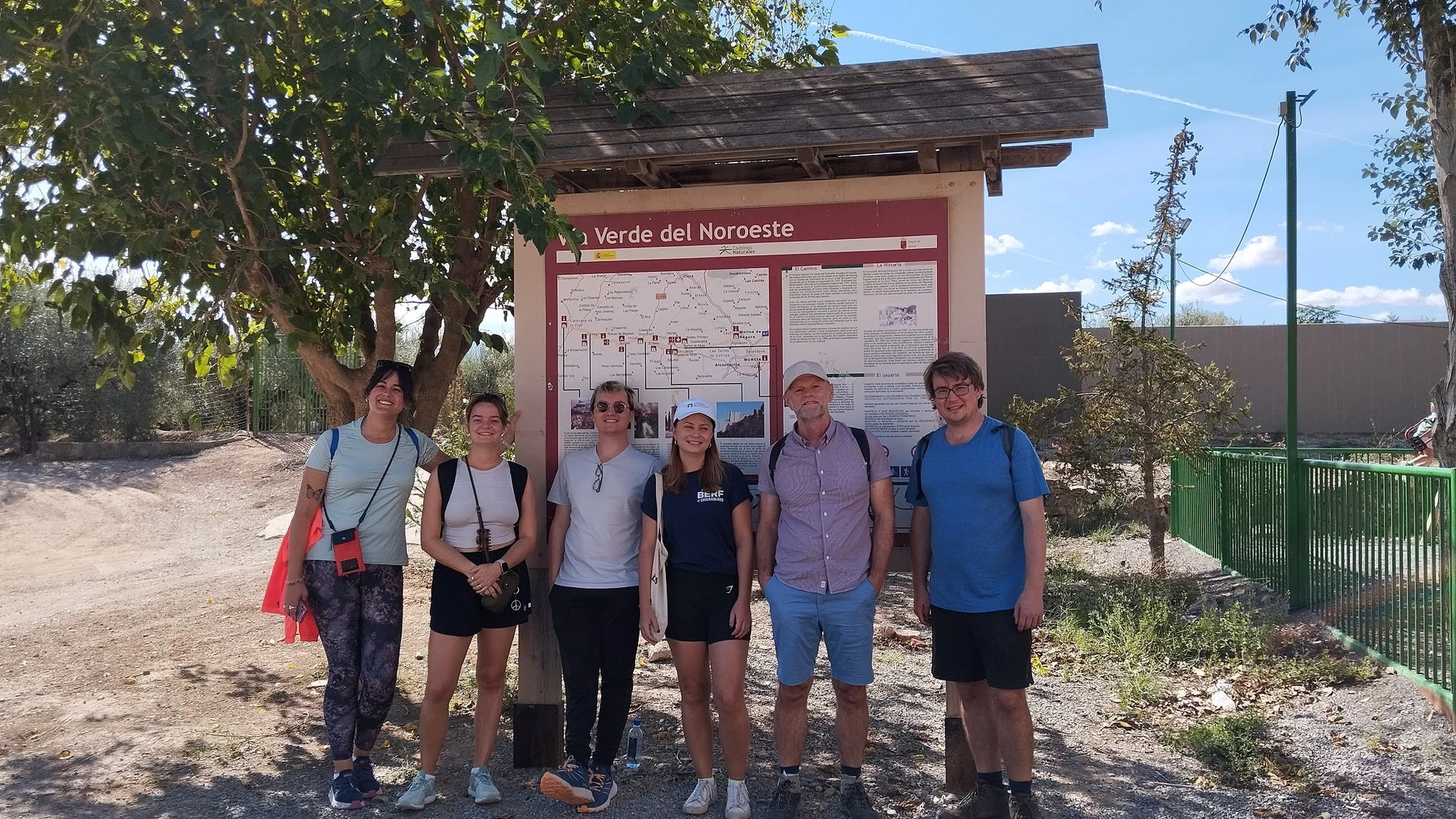 Participantes en el viaje de prensa organizado por la Consejería de Turismo para reforzar la promoción del Camino de la Cruz de Caravaca y de su Año Jubilar como una de las mejores experiencias de peregrinación para visitantes procedentes del Reino Unido e Irlanda