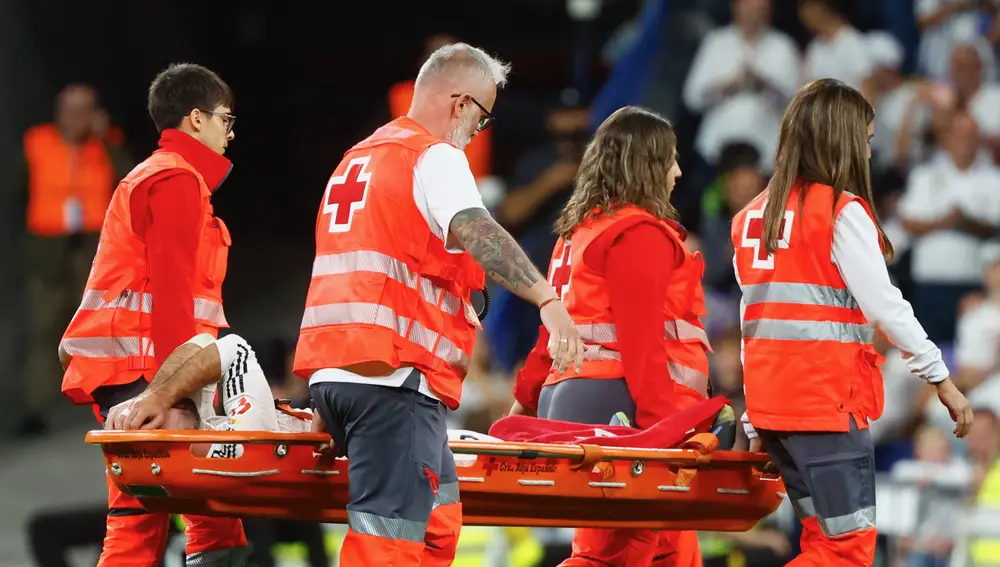 Encuentro de Liga entre el Real Madrid y el Villarreal. Lesion de Dani Carvajal.