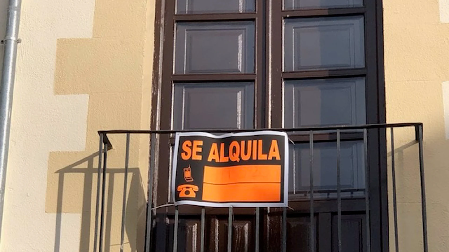 Economía.- El precio de la vivienda en alquiler sube un 8,6% en el último año, según Pisos.com