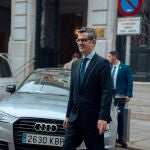 Bola&ntilde;os ofrece declaraciones tras un encuentro con Isabel Perell&oacute; 