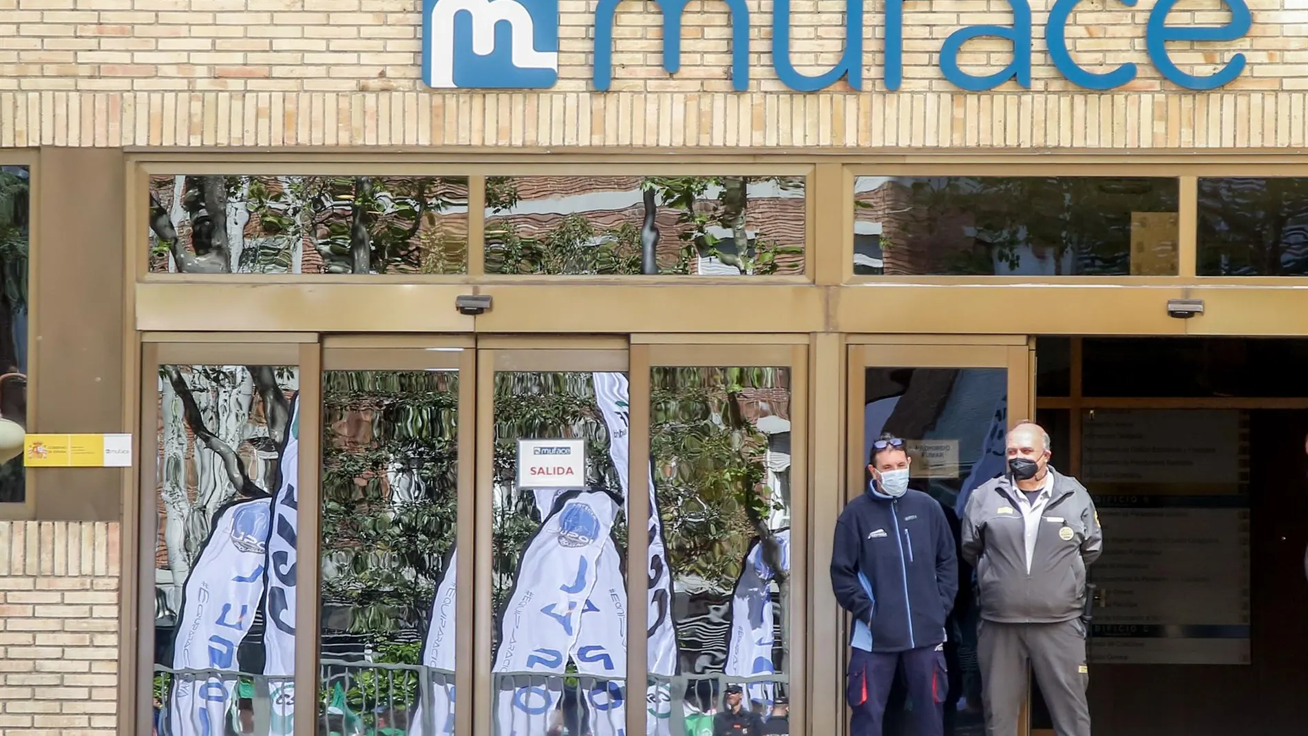 Economía/Finanzas.- El Gobierno saca a licitación el concierto de Muface con una subida del 17,1% de la prima
