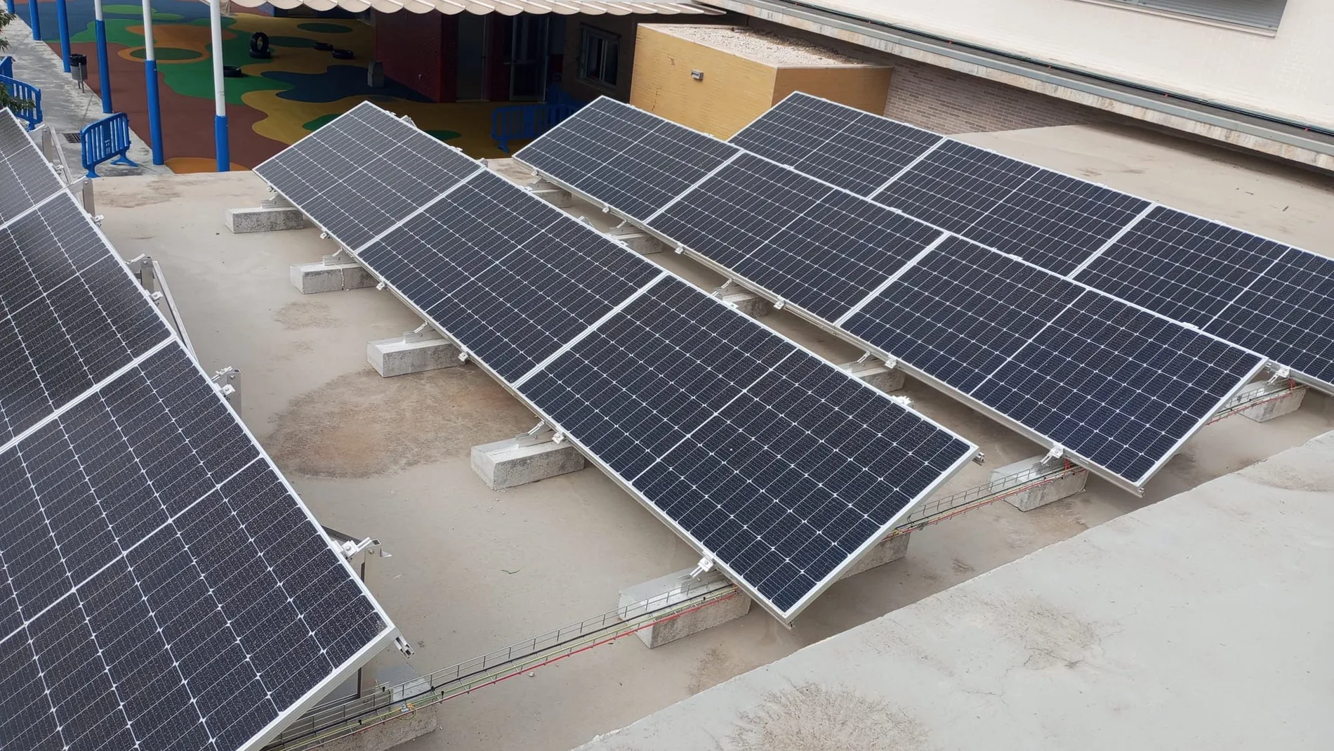 Iberdrola y Fundación Diocesana Santos Mártires ponen en marcha las primeras comunidades solares de Córdoba que permitirán a 1.200 familias reducir su factura de la luz