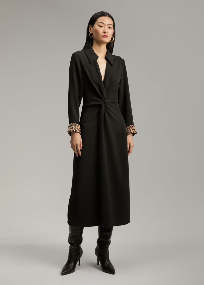 Vestido midi nudo.