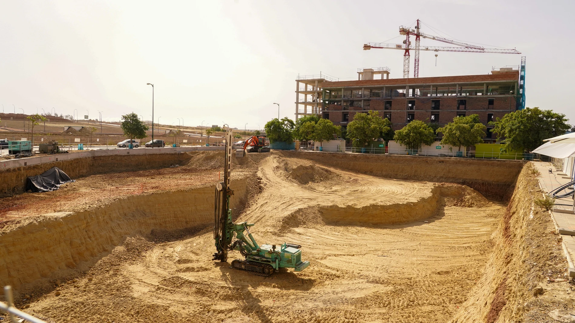 Imágenes de las obras de la promoción de viviendas Lagoom Living en el sector Universidad