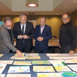 El presidente de las Cortes de Castilla y León, Carlos Pollán, participa como jurado de la XXVI Edición del Concurso de dibujo infantil ‘Así es mi pueblo’, y de la XVI Edición del Concurso de fotografía juvenil ‘Mi pueblo, mi gente’, junto al presidente de Asaja-CyL, Donaciano Dujo, el director de la Fundación Castilla y León, Juan Zapatero, y el fotógrafo Miguel Ángel Santos