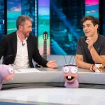 El desparpajo de Franco Colapinto en "El Hormiguero" se gana a Pablo Motos y a la prensa argentina