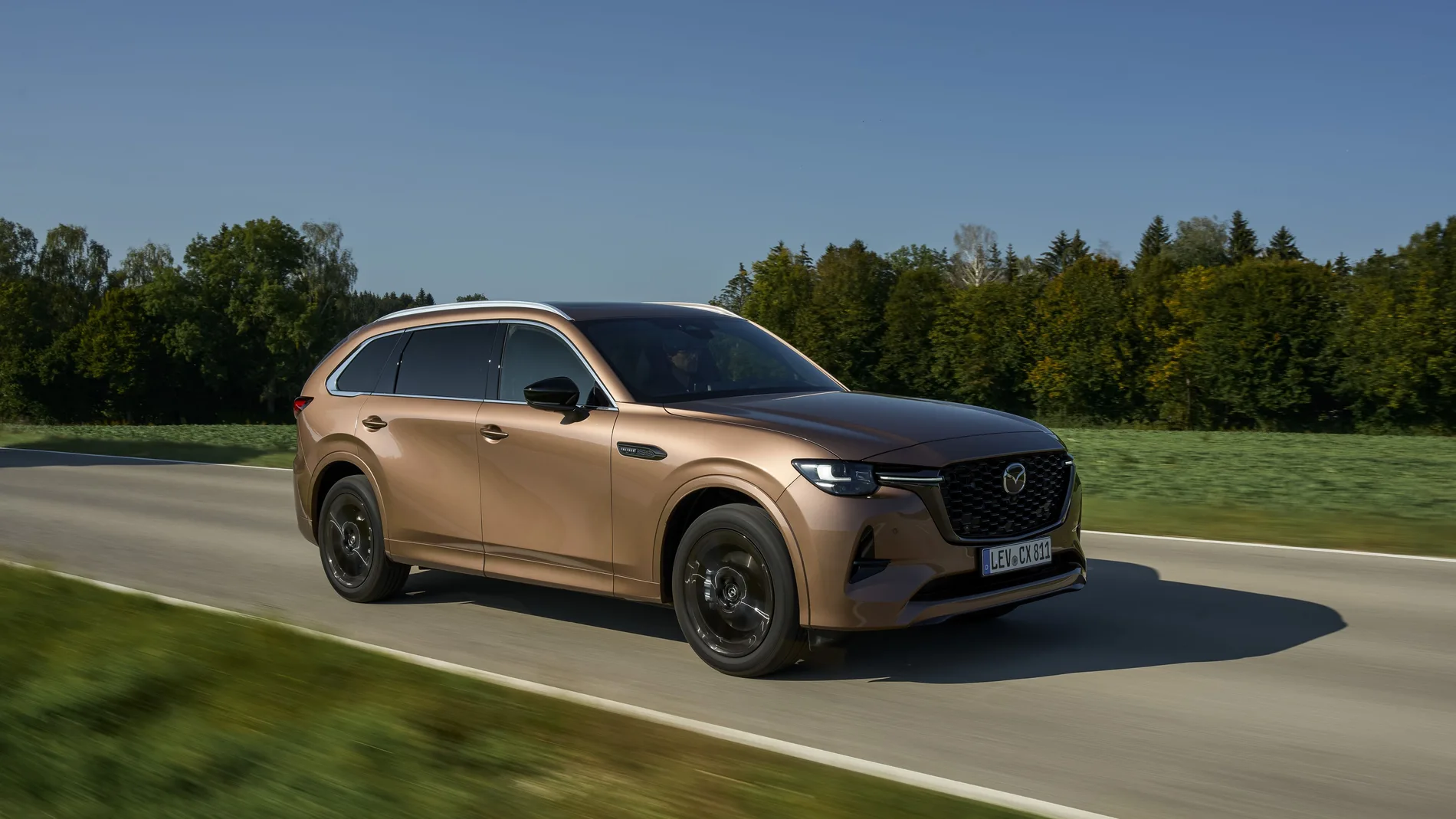 Mazda entra en la categoría de los SUV premium con el CX-80