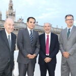 Miquel Roca, José Antonio Nieto, Manuel Camas y Joan Roca