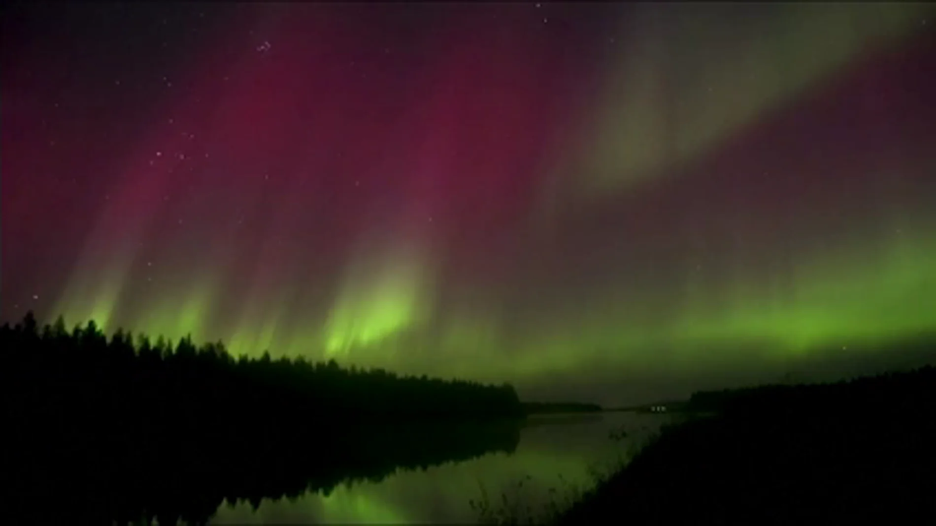 Las auroras boreales iluminan el norte de Finlandia