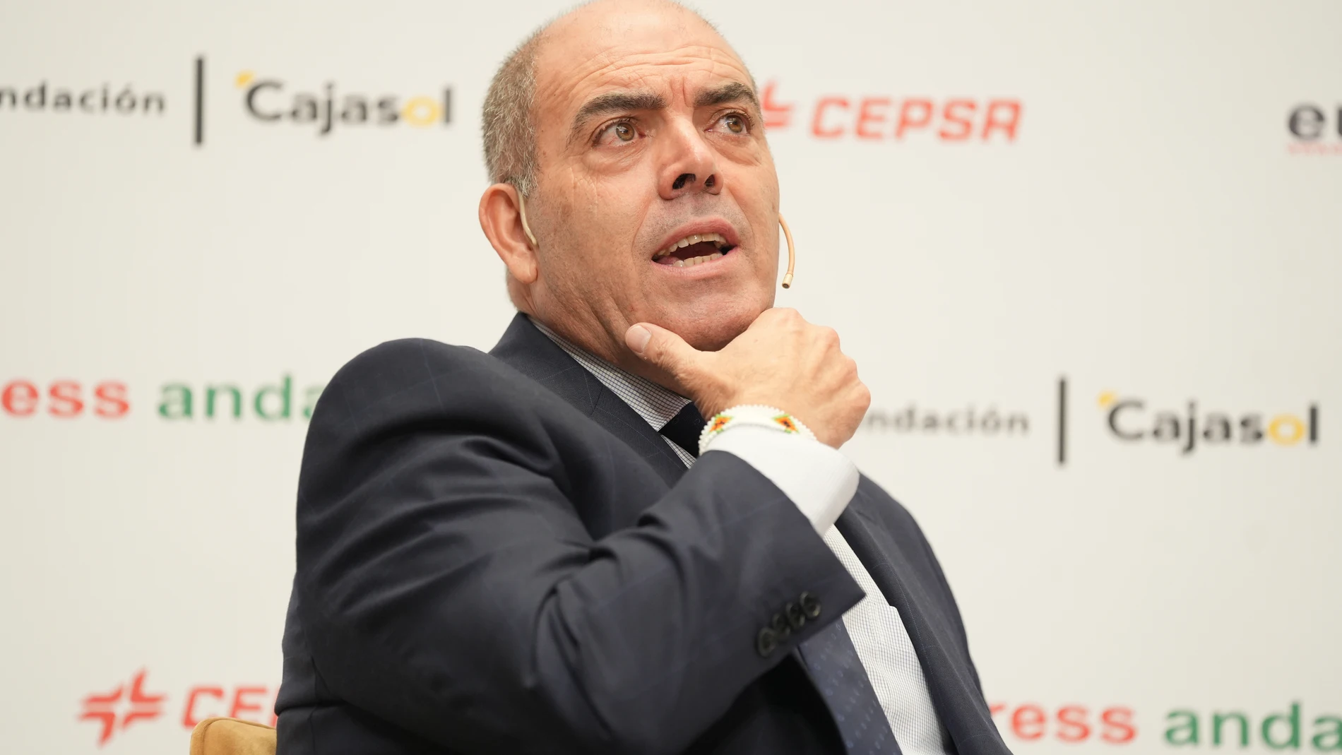 El vicepresidente de CEOE y presidente de ATA, Lorenzo Amor interviene en el desayuno informativo. A 9 de octubre de 2024, en Sevilla, Andalucía (España). La consejera de Economía, Hacienda y Fondos Europeos y portavoz del Gobierno andaluz, Carolina España, junto al vicepresidente de CEOE y presidente de ATA, Lorenzo Amor, han intervenido en los desayunos informativos de Europa Press Andalucía. El evento, organizado en colaboración con la Fundación Cajasol y patrocinado por Cepsa, tuvo lugar ...