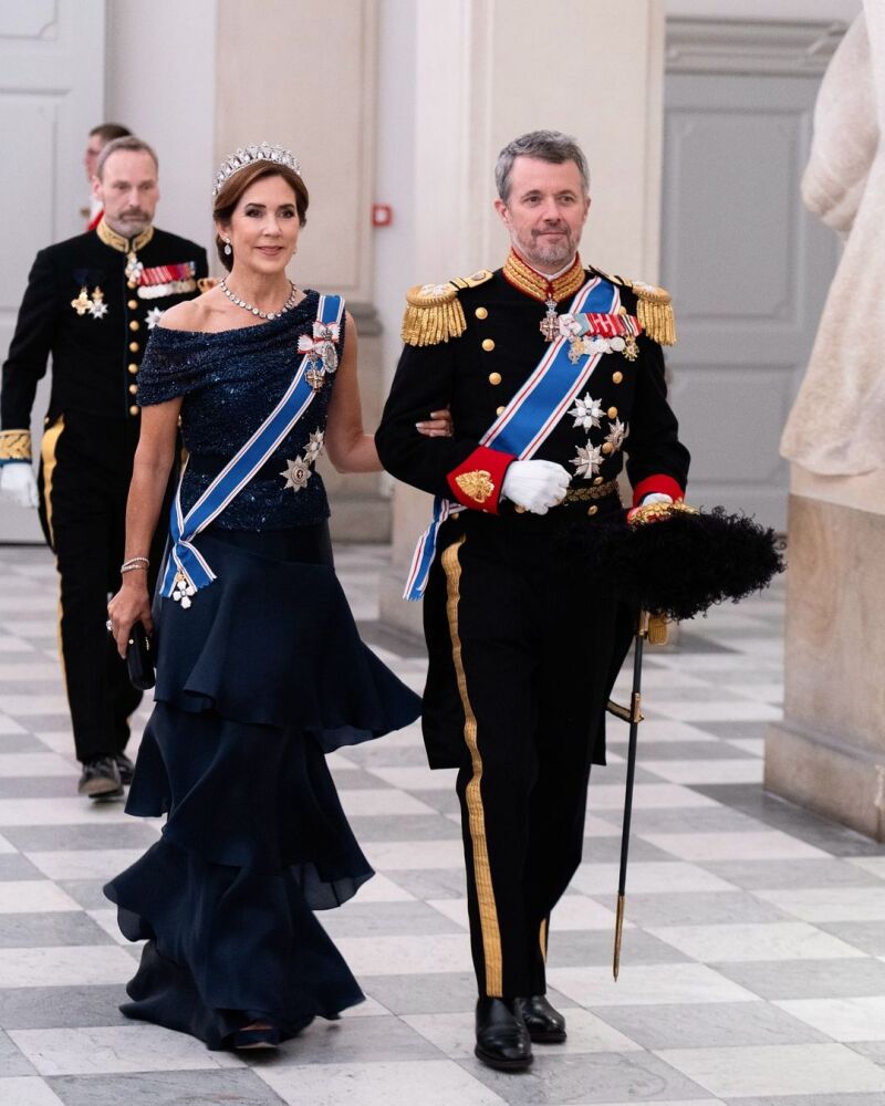Federico y Mary de Dinamarca en la cela de gala.