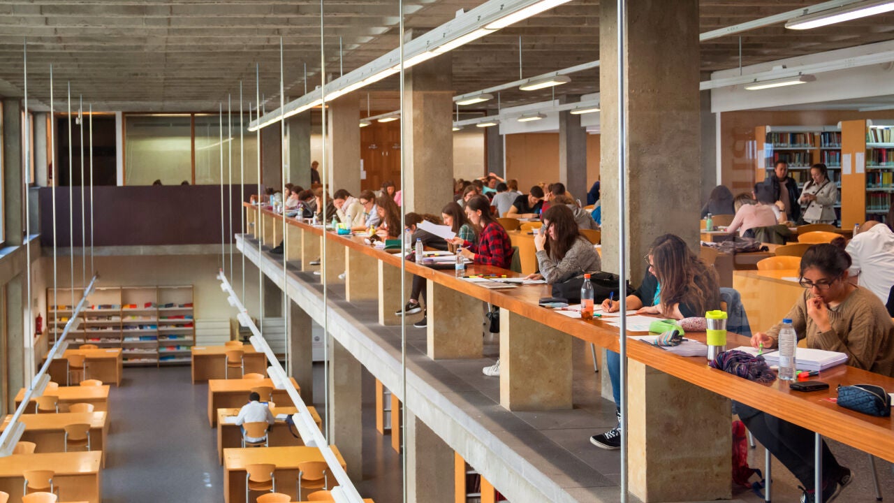 La Usal amplía la oferta de grados y dobles grados con 109 títulos para el próximo curso y Veterinaria como gran novedad