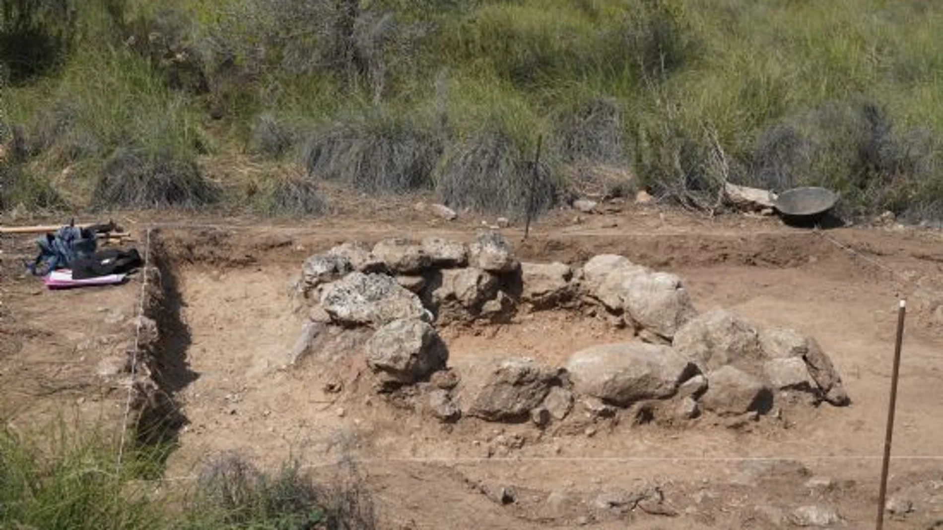 IImagen de las excavaciones arqueológicas en la necrópolis del Collado y Pinar de Santa Ana,