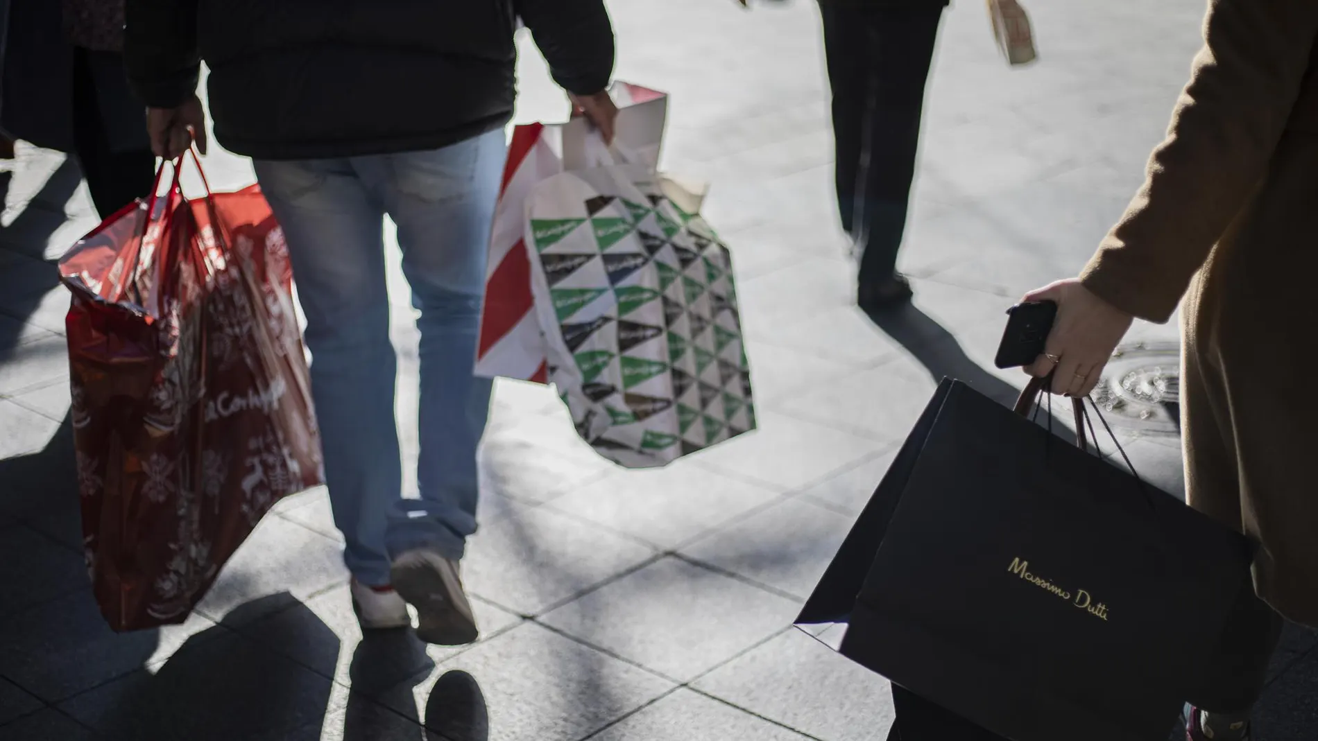 Economía.- El 4 de enero, víspera de la noche de Reyes, será el día que concentre mayor número de compras en España