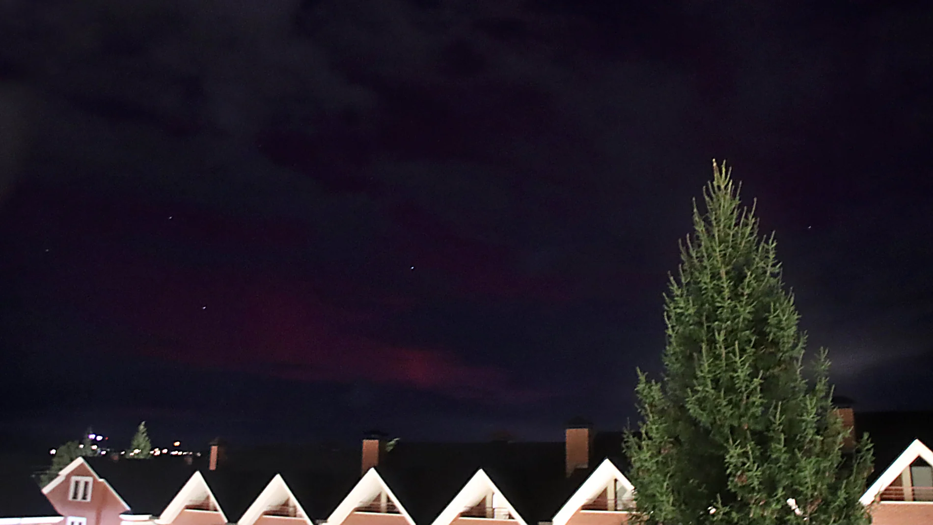 Aurora boreal observada en Carbajal de la Legua