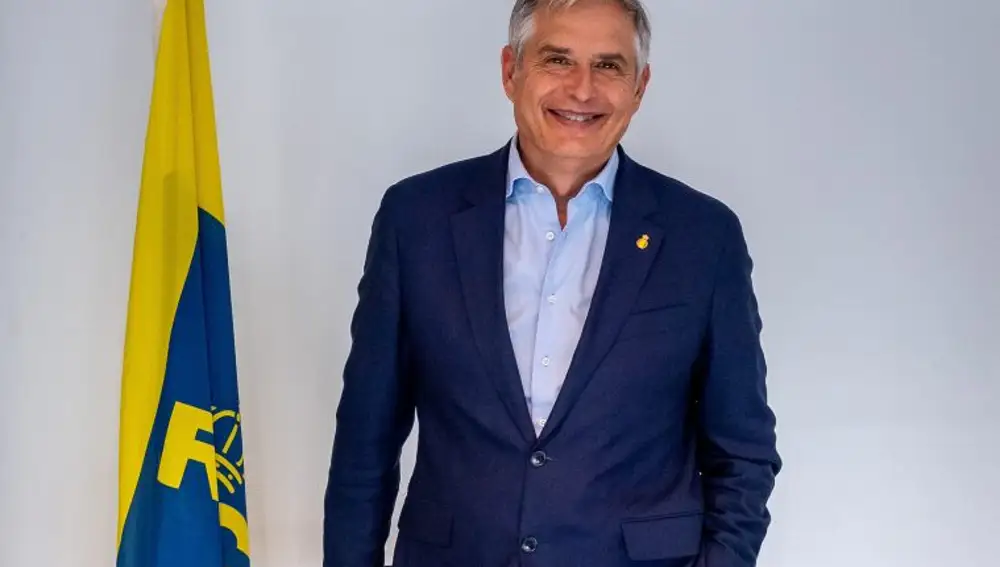 Carmelo Sanz de Barros