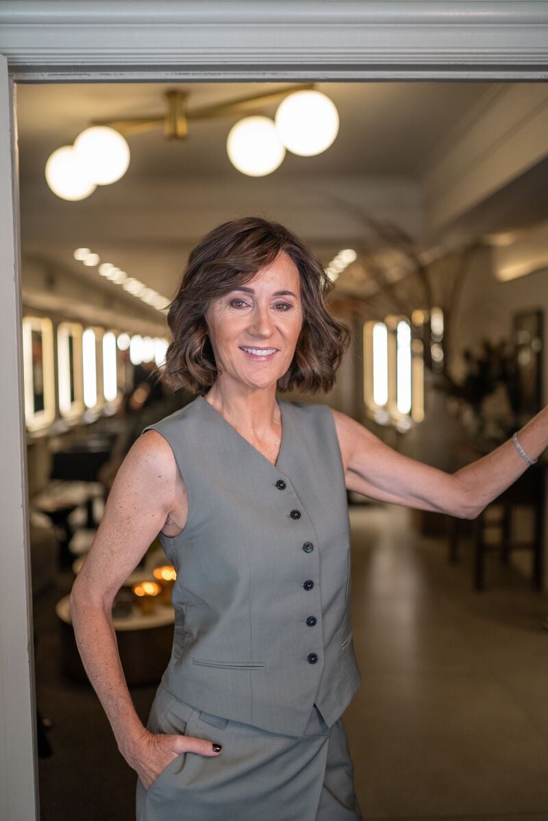 Isabel Sánchez-Lozano con el tono 'chocolat warm hazelnut', de Wella.