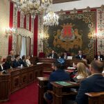 Imagen del debate sobre el Estado de la Ciudad hoy en el salón de plenos del Ayuntamiento de Alicante