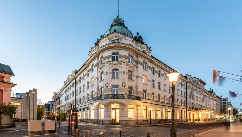 El emblemático Grand Hotel Union Eurostars atesora buena parte de la historia de la ciudad
