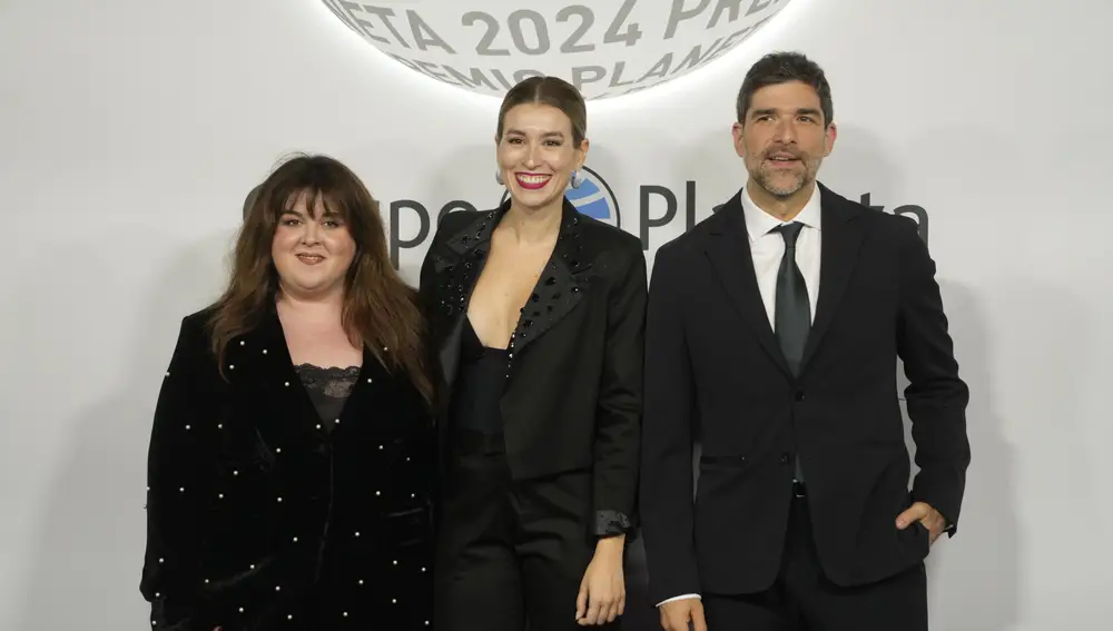 Lala Chus, Eva Soriano y Nacho García en la entrega del Premio Planeta 2024